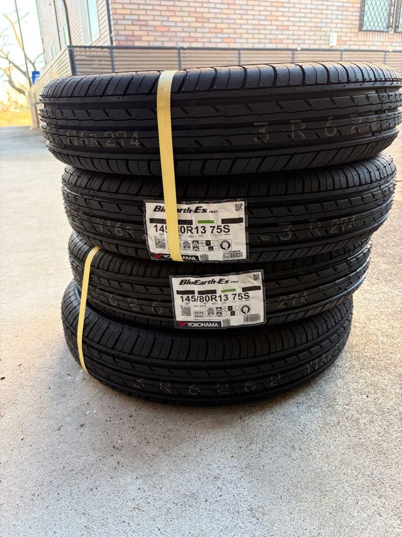 145/80-13 ヨコハマ ブルーアース es32 4本セット　新品
