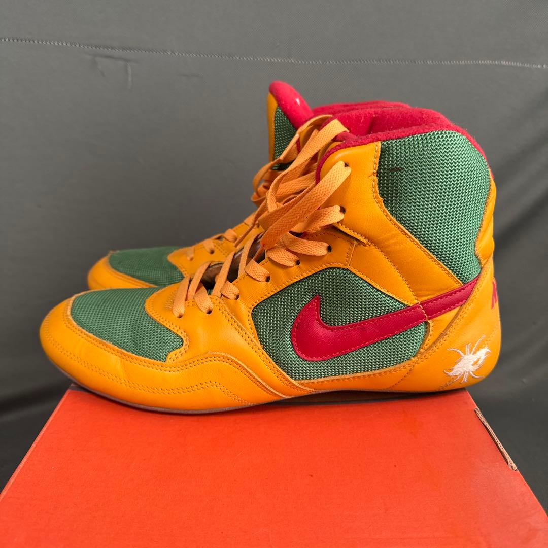 NIKE グレコ シュプリーム