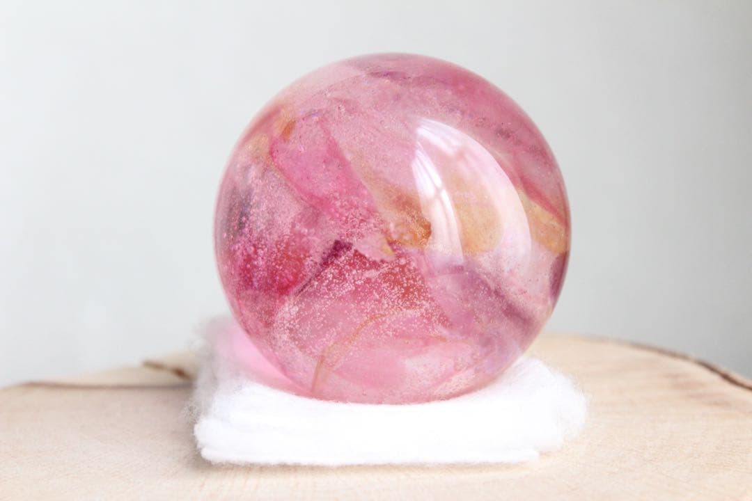 【訳あり】シエラネバダ産アンダラクリスタル　スフィア　マルチカラー（ピンク系）