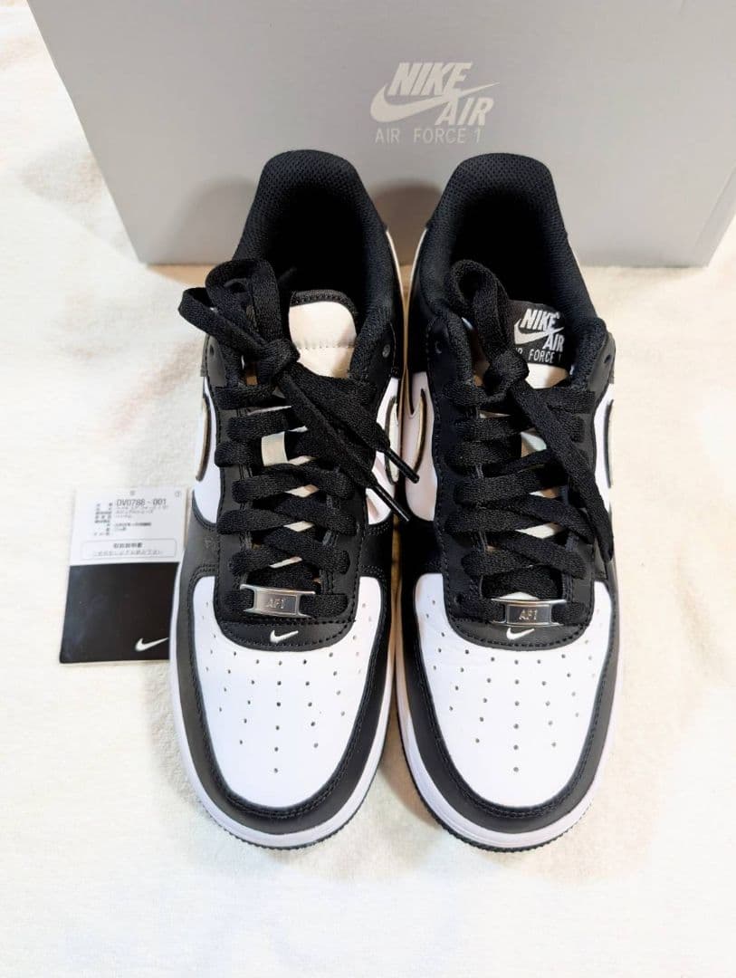 毎日値下げ☆ほぼ新品☆ナイキ エアフォース1 パンダNIKE Air Force