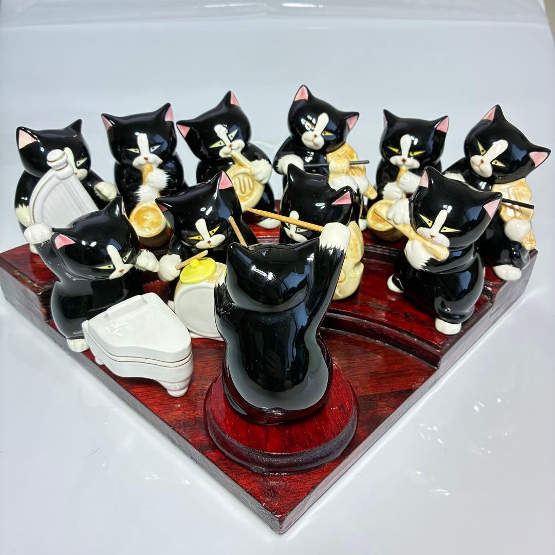 【瀬戸焼】黒猫オーケストラ　11体セット　黒猫音楽隊　黒猫楽団　台座付き