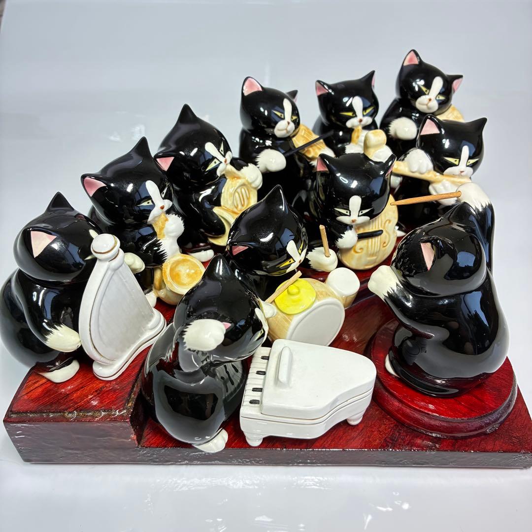 【瀬戸焼】黒猫オーケストラ　11体セット　黒猫音楽隊　黒猫楽団　台座付き