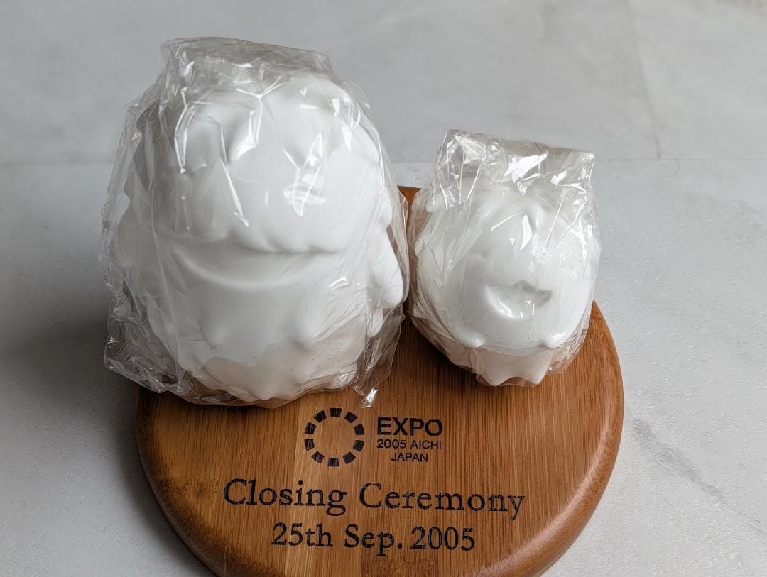 【新品未展示】愛知万博 閉会式記念 ノリタケ 置物 モリゾー キッコロ 完品