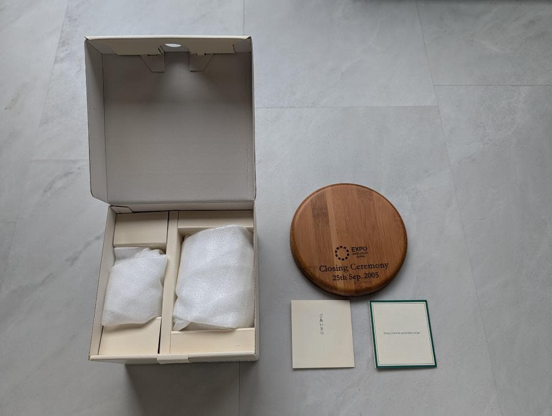 【新品未展示】愛知万博 閉会式記念 ノリタケ 置物 モリゾー キッコロ 完品