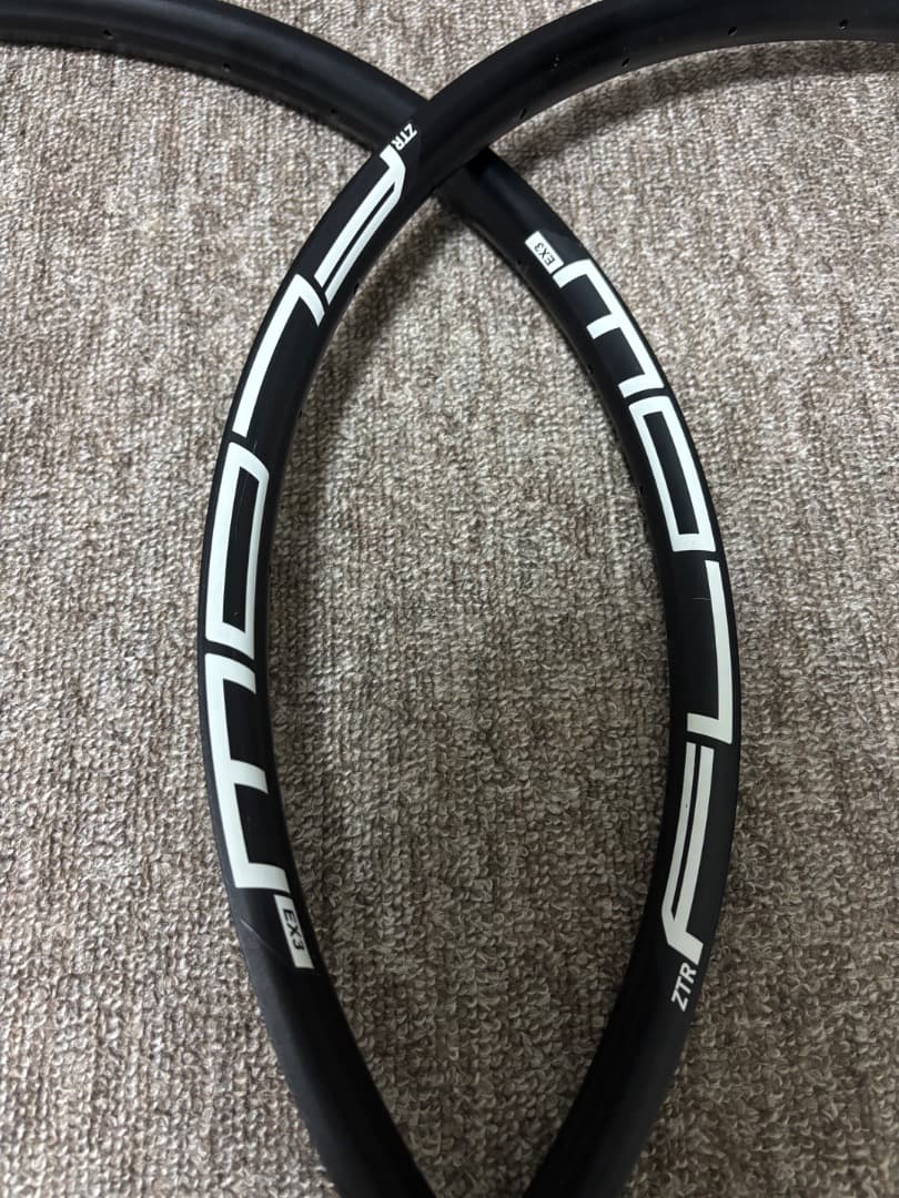 パーツ Stans Flow EX3 27.5 tubeless