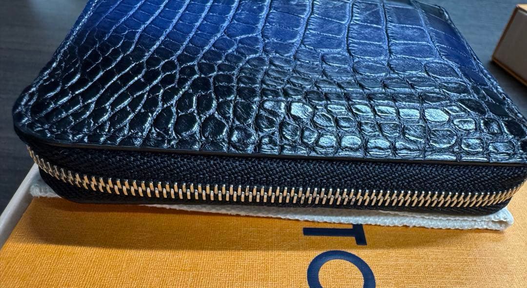 LOUIS VUITTON ジッピーウォレットクロコダイル ケース