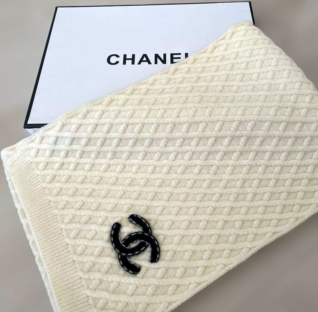 ノベルティ　ニットデザイン マフラー