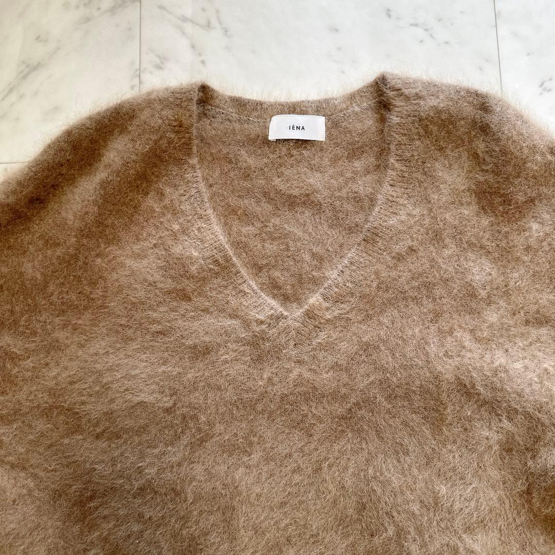 美品　イエナ　IÉNA ラクーンVネックプルオーバー ラクーン ニット