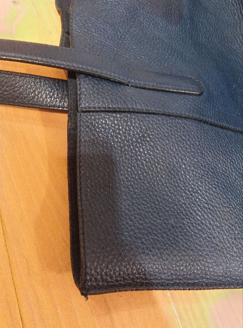 TOD'S ペーパーバッグ　ネイビー レザー トートバッグ