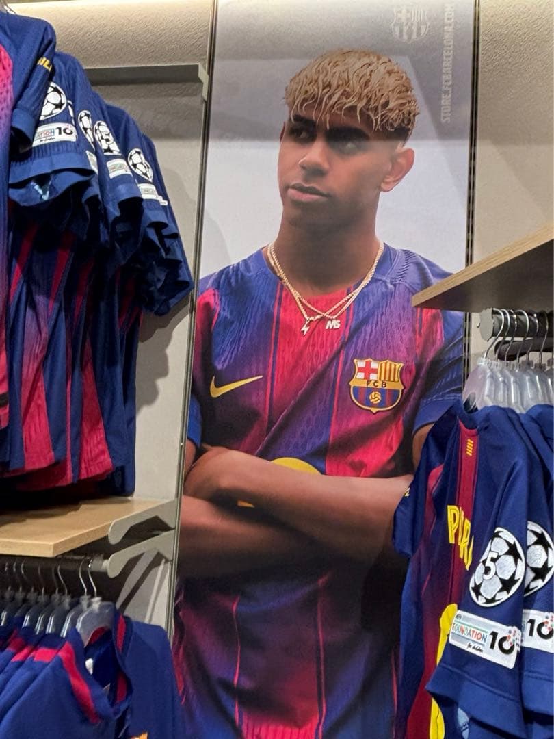 【希少・バルセロナ現地購入】ラミンヤマル オーセンティックユニフォーム 正規品