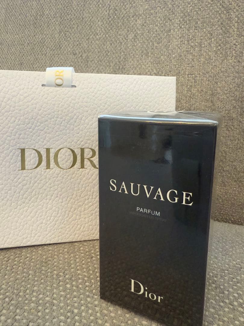 定価18,370円⭐︎Dior Sauvage ソヴァージュ パルファン 60ml