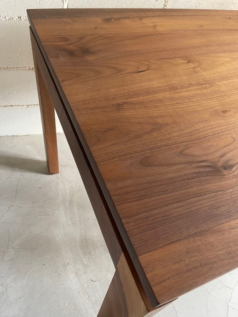 いろは　美品　高級　ウォールナット無垢材 ダイニングテーブル