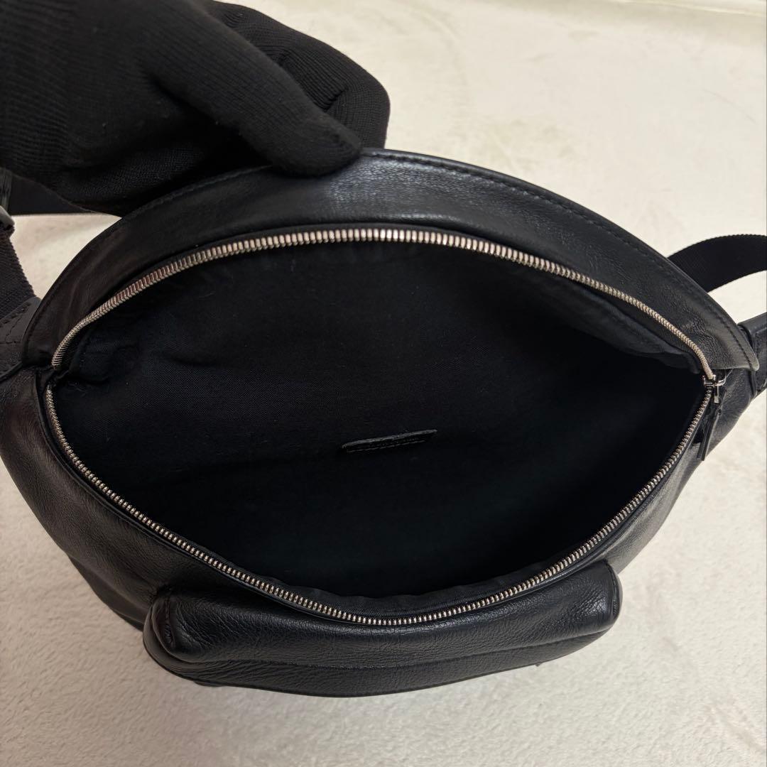 【美品】バレンシアガ エブリデイ ベルトバッグ ボディバッグ ブラック レザー