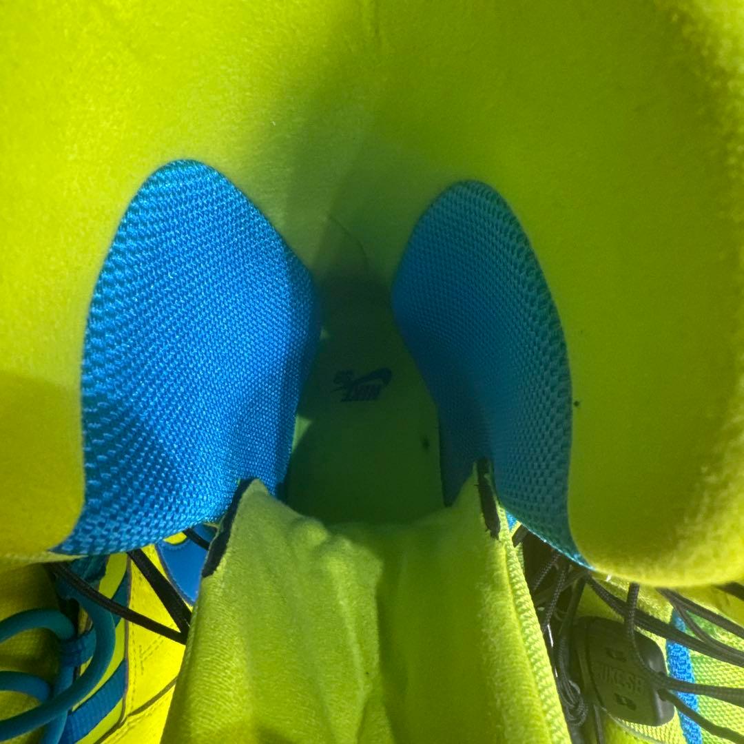 Nike スノーボードブーツ 蛍光イエロー　28.5センチ