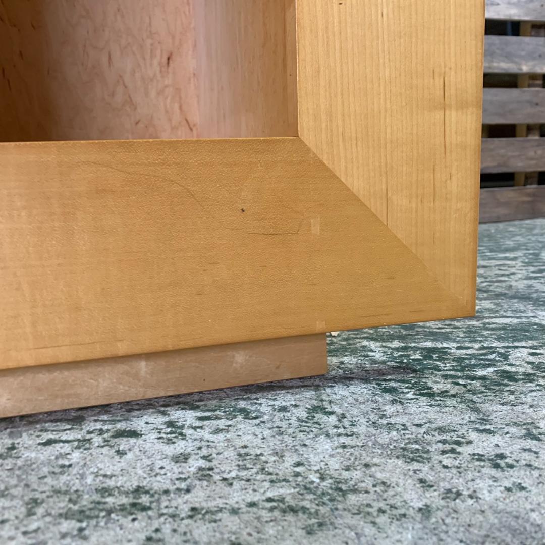 J911R IDEE SQUARE キャビネット チェスト バーズアイメープル