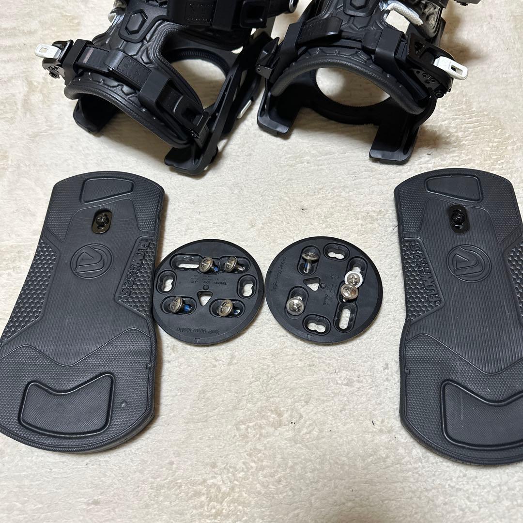 FLOW スノーボード ビンディング ブラック/ホワイト　FUSE サイズＬ