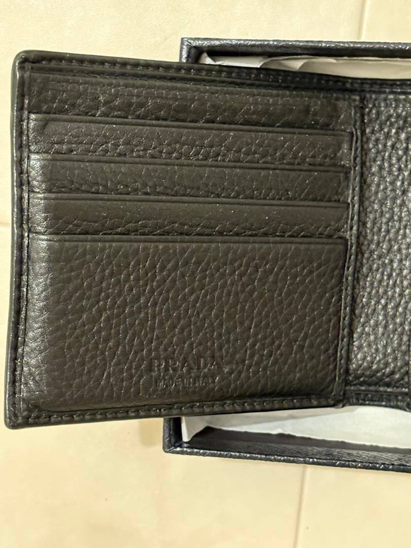 PRADA 二つ折り財布 メンズ ヴィッテロダイノレザー