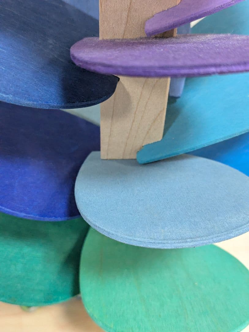 ボーネルンド カラコロツリー Lサイズ