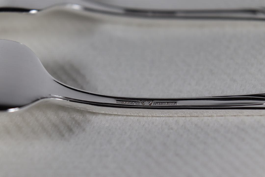 アメリカ■ウォレス■デザートフォーク２本組■非常に優雅なローズポイント・パターン