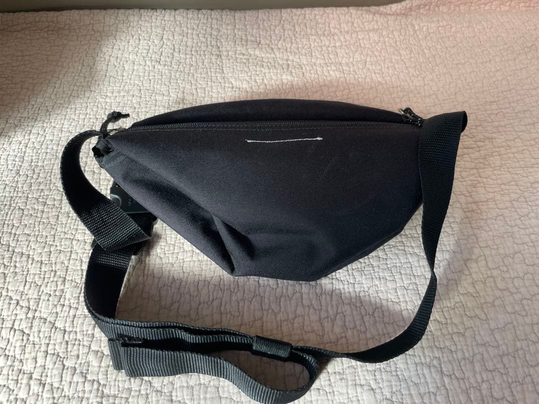 MM6 EASTPACK ボディバッグ
