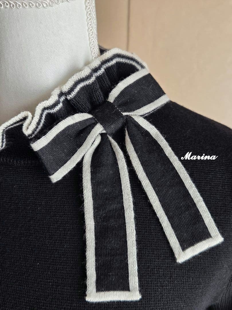 配色フリルニット