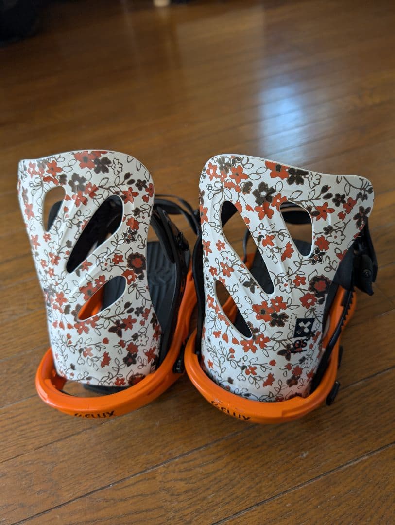 オレンジ 花柄 スノーボード ビンディング
