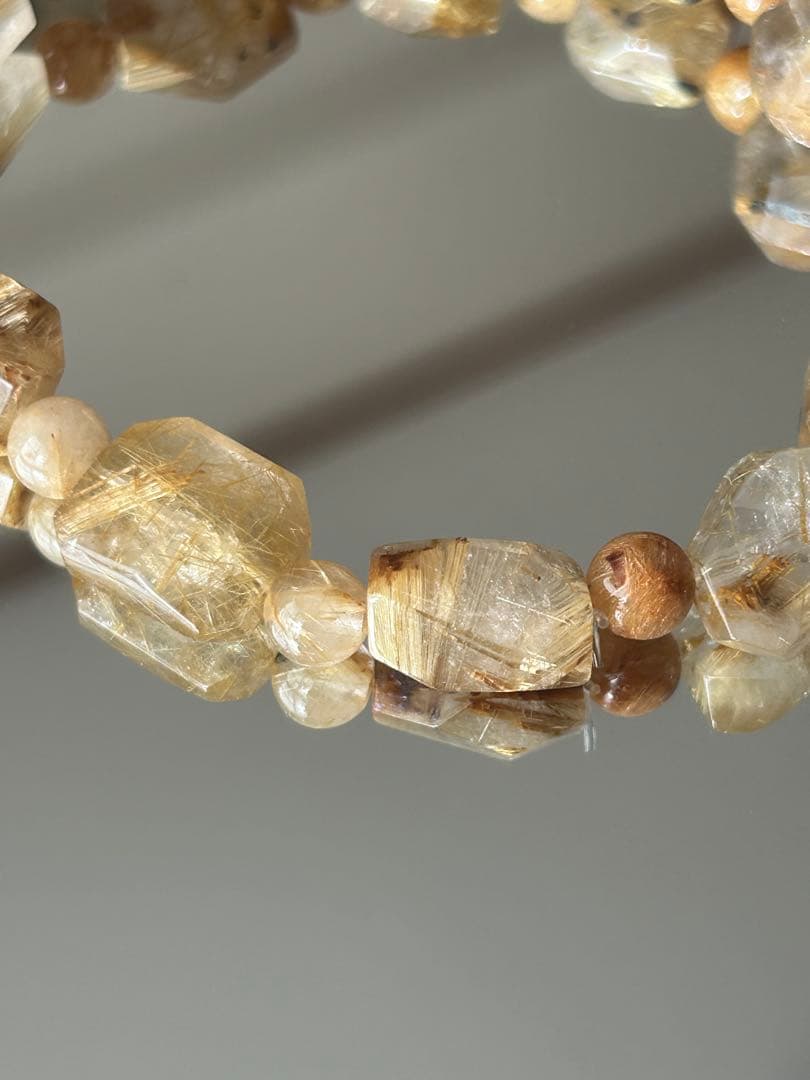 【希少デザイン】ルチルクォーツ 18cm ランダムカット（所々に太針あり）