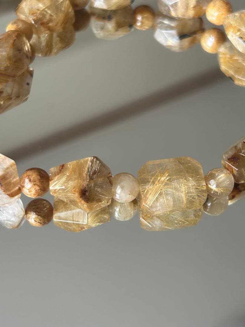 【希少デザイン】ルチルクォーツ 18cm ランダムカット（所々に太針あり）