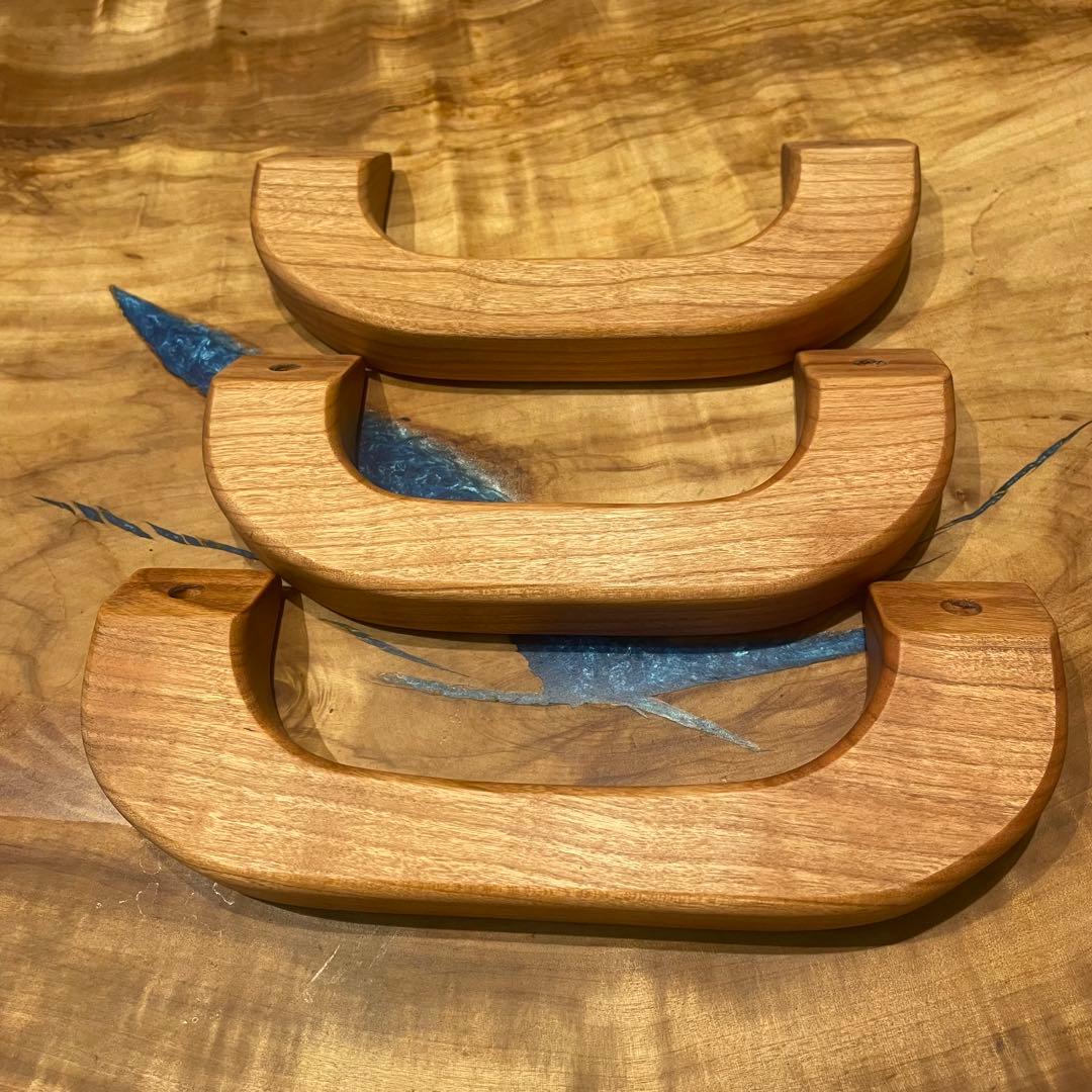 キャラバンE26 ブラックチェリーアシストグリップ３点セット