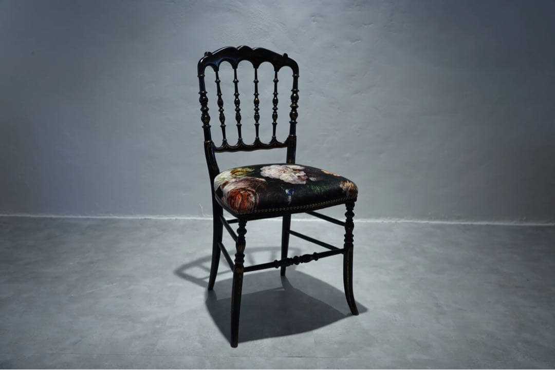 ナポレオンチェア　Napoleon Chair フランスアンティーク　花柄