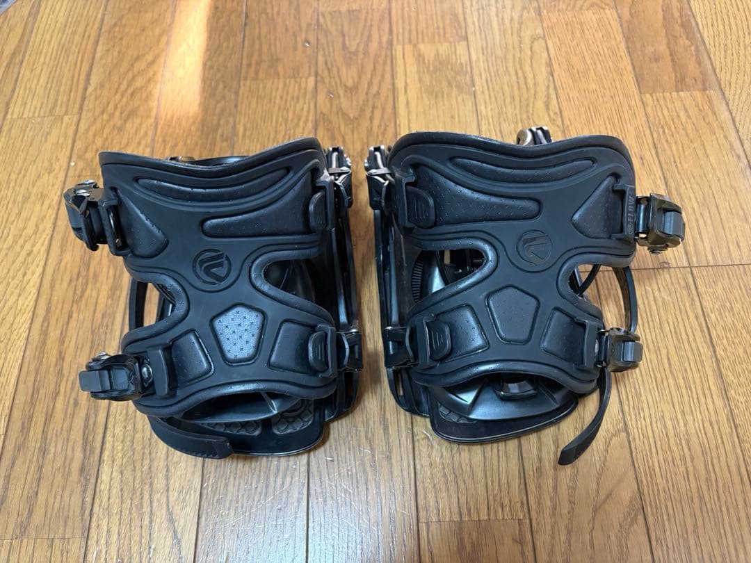 FLOW スノーボード　ビンディング