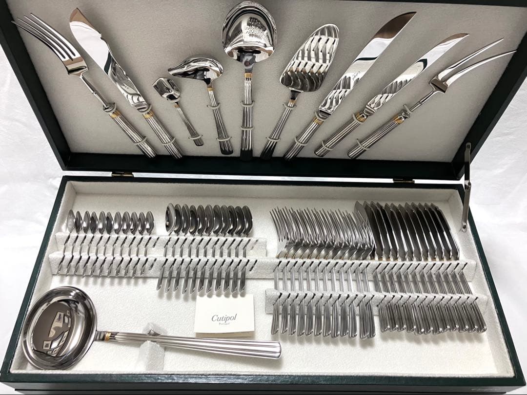 Cutipol ATENA 130piecesカトラリー クチポール