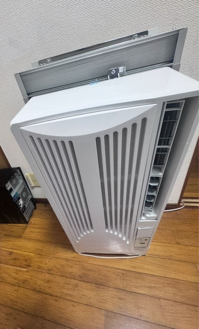 窓用エアコン 冷暖房両用 リモコン付き枠付きKAW1606 2021年手渡し可能