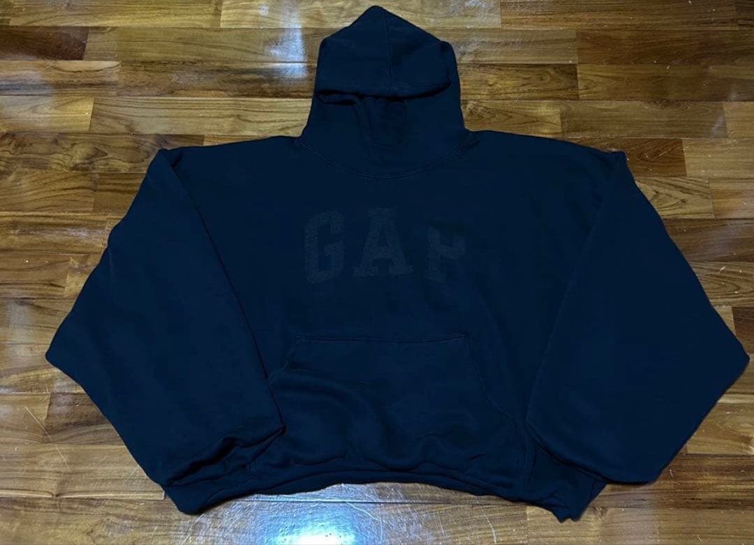 トップス YEEZY UNRELEASED DOVE HOODIE XS