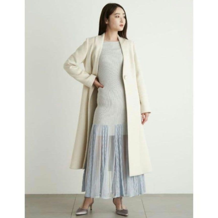 リリーブラウン　チェスターコート　アイボリー