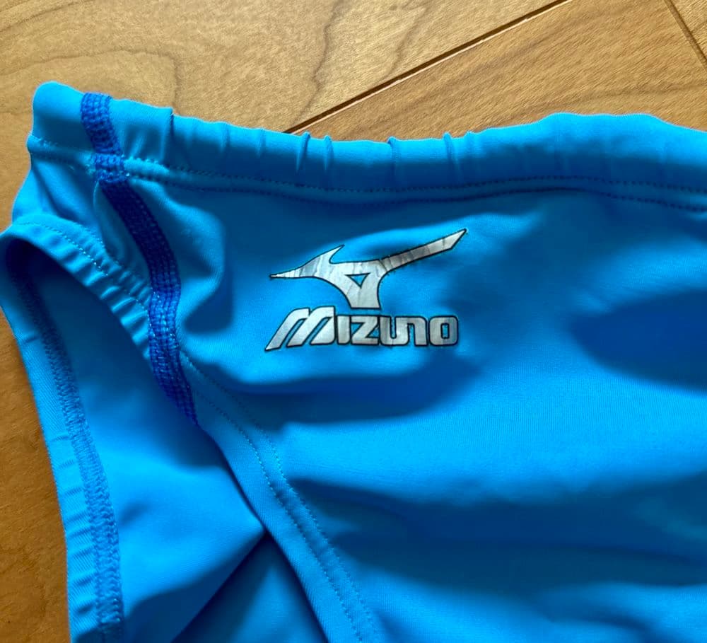 MIZUNO 初期マイティライン　Mサイズ　ターコイズブルー 　競泳水着　競パン