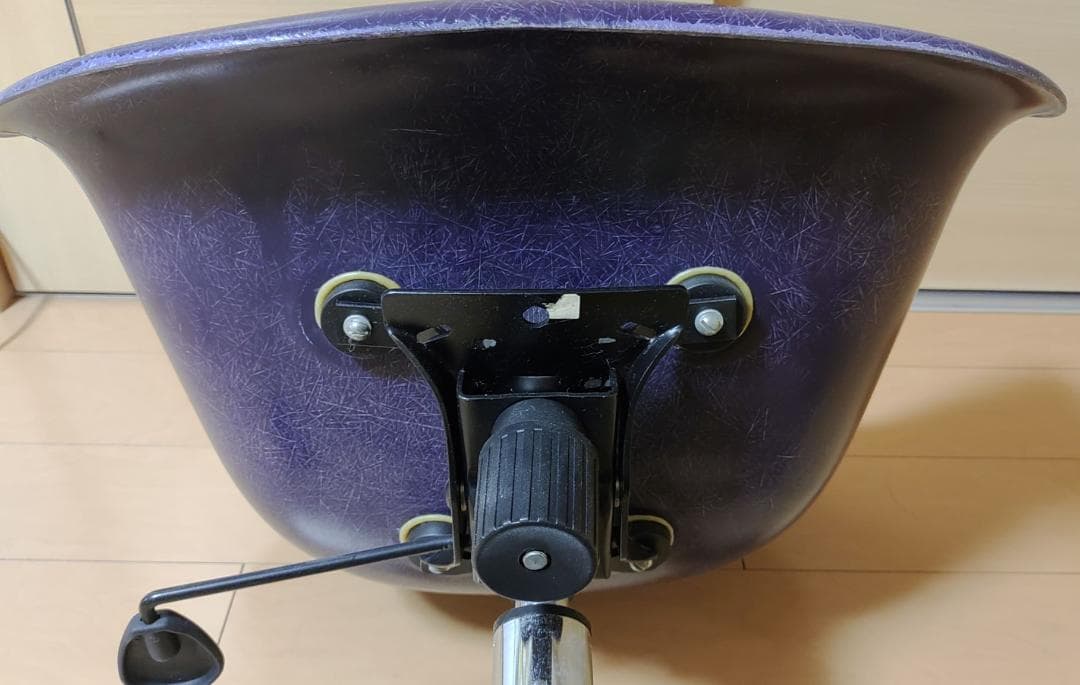 アームシェルチェア　イームズ　モダニカ　ファイバーグラス