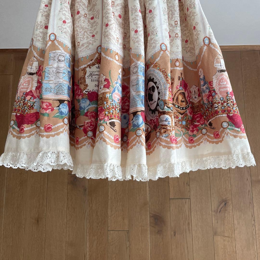 メタモルフォーゼ　morphose スカート