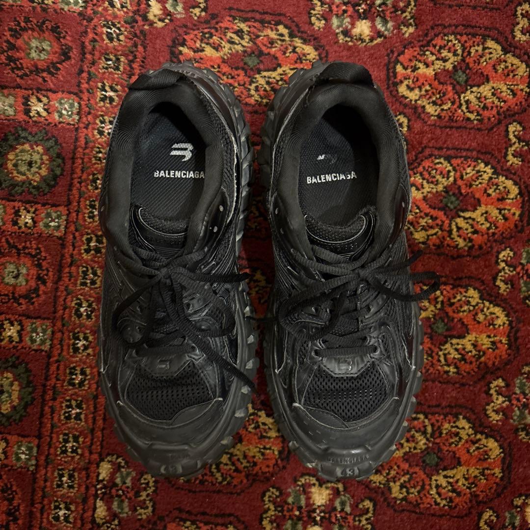 バレンシアガ　BALENCIAGA ディフェンダー　43サイズ