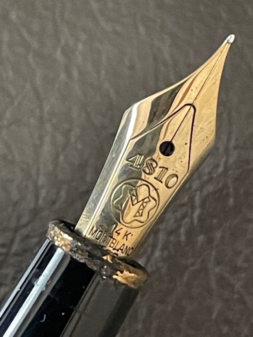 ボルドー◾️モンブラン144万年筆◾️マイスターシュテュック クラシック コンバータ