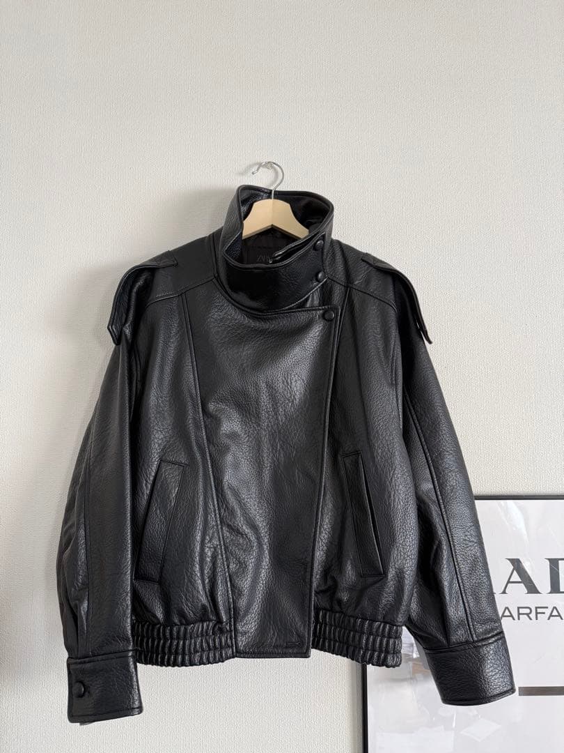 完売品！ZARA フェイクレザージャケット S ブラック 今期新作⭐︎