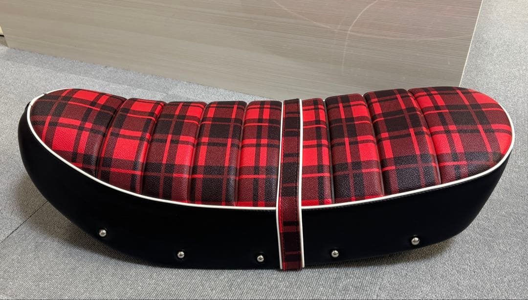 DAX125 赤チェック シート JB04 JB06