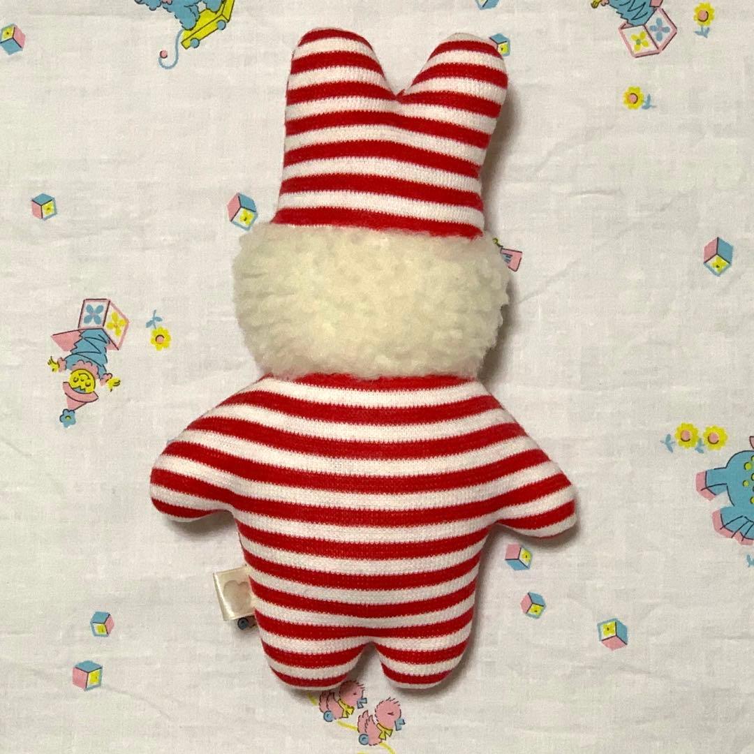 むにゅ　プクプク　ぬいぐるみ　作家