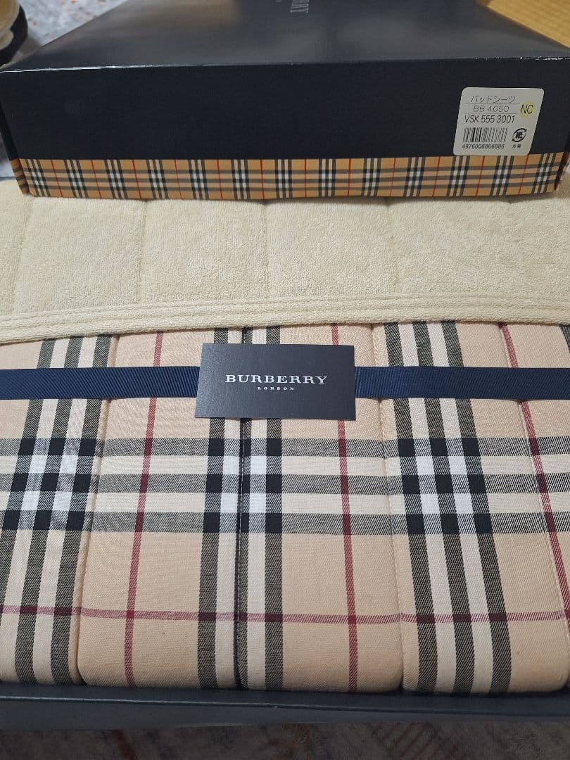 BURBERRY バーバリー キルティングパットシーツ