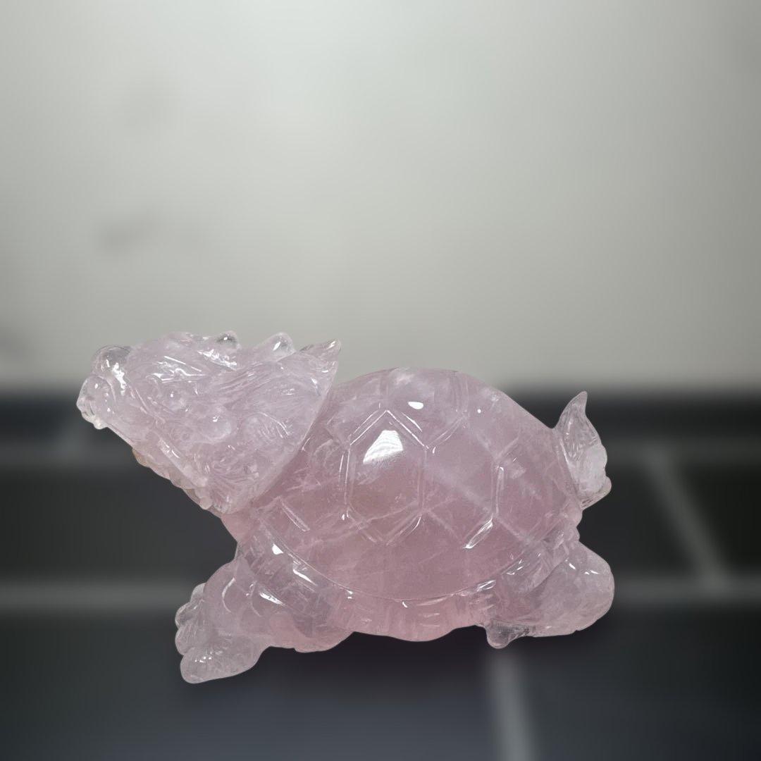 【高品質】ローズクォーツ 龍亀 彫刻 置物 縦6.5cm 横12.5cm 台座付