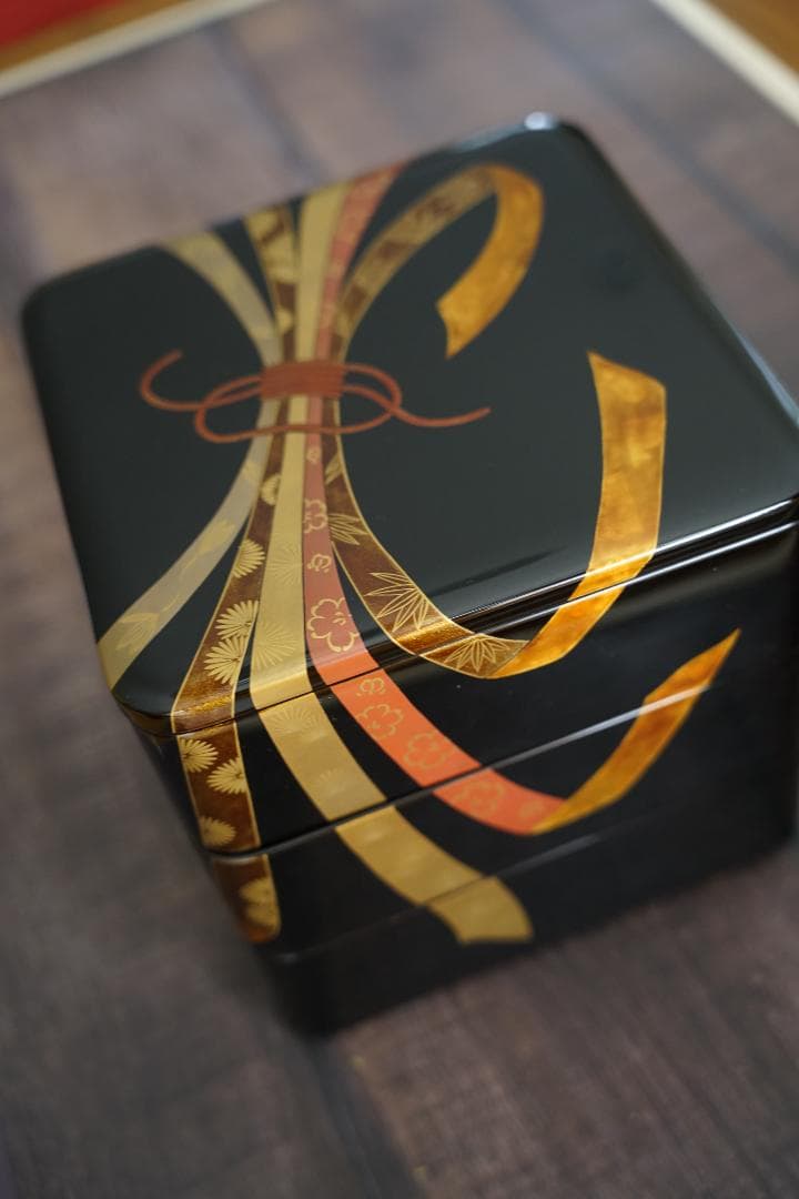 輪島塗　前田松斎作　熨斗蒔絵三段重箱