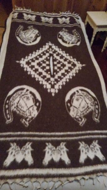 ポンチョ型ブランケット