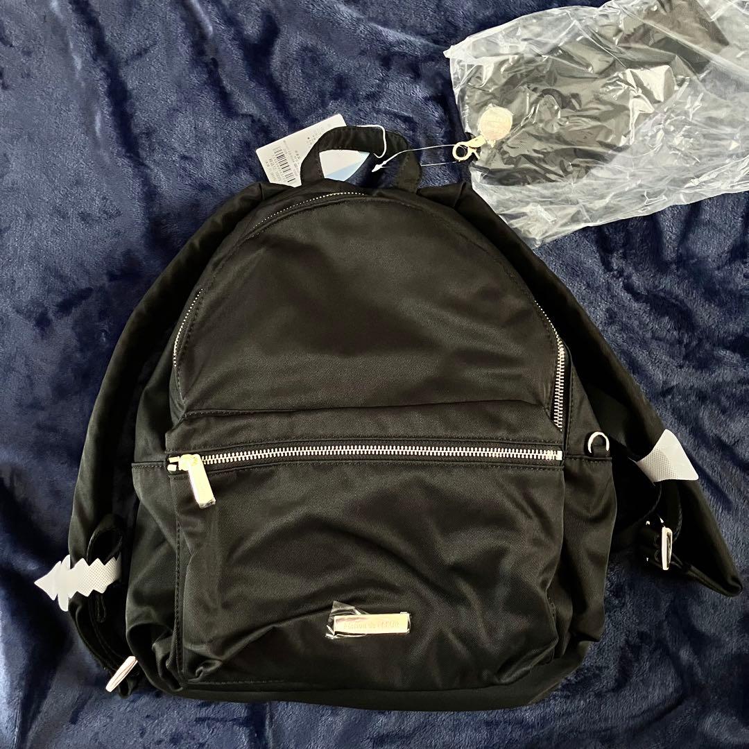 新品未使用Maison de FLEUR撥水加工リボンラウンドリュック ブラック