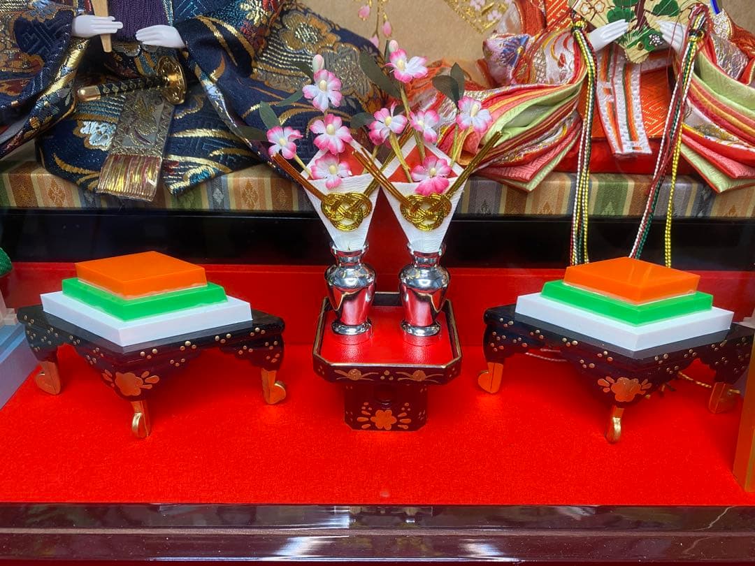 東京久月　雛人形ガラスケース入り親王飾り・間口約６３×奥行約２９×高さ約４４㎝