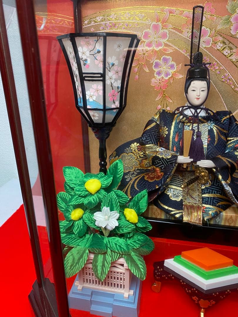 東京久月　雛人形ガラスケース入り親王飾り・間口約６３×奥行約２９×高さ約４４㎝